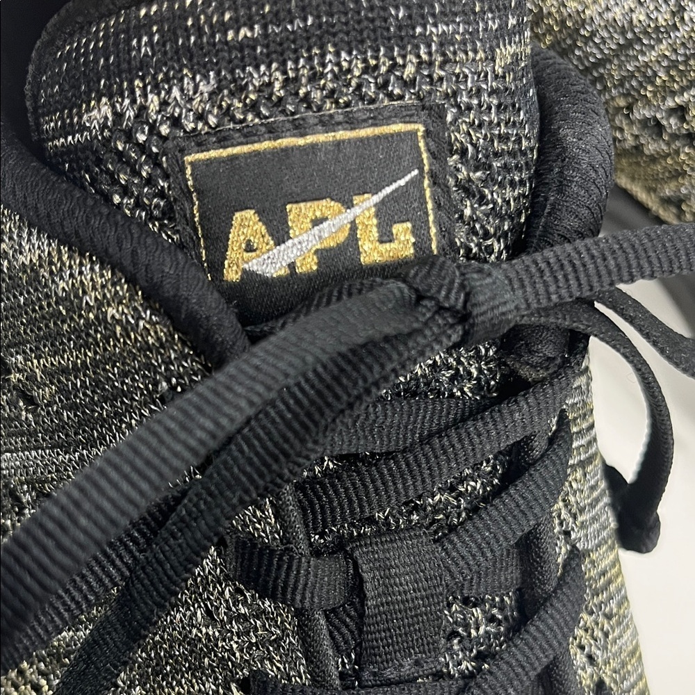 APL Techloom Pro Women’s in Metallic/Black Size 8.5 - Picture 4 of 7